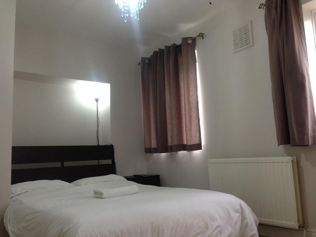 Отель Vallance Road House Лондон Номер фото